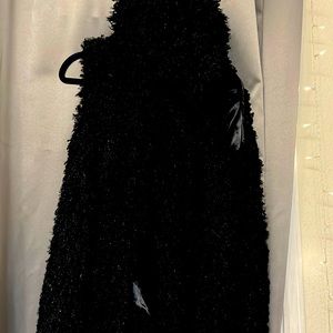 Amazingly soft black vest.